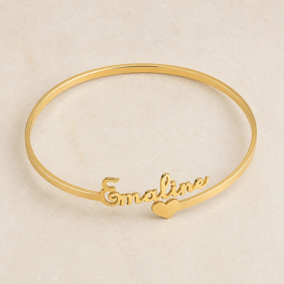 Top view customized gold name kada with personalized script and heart