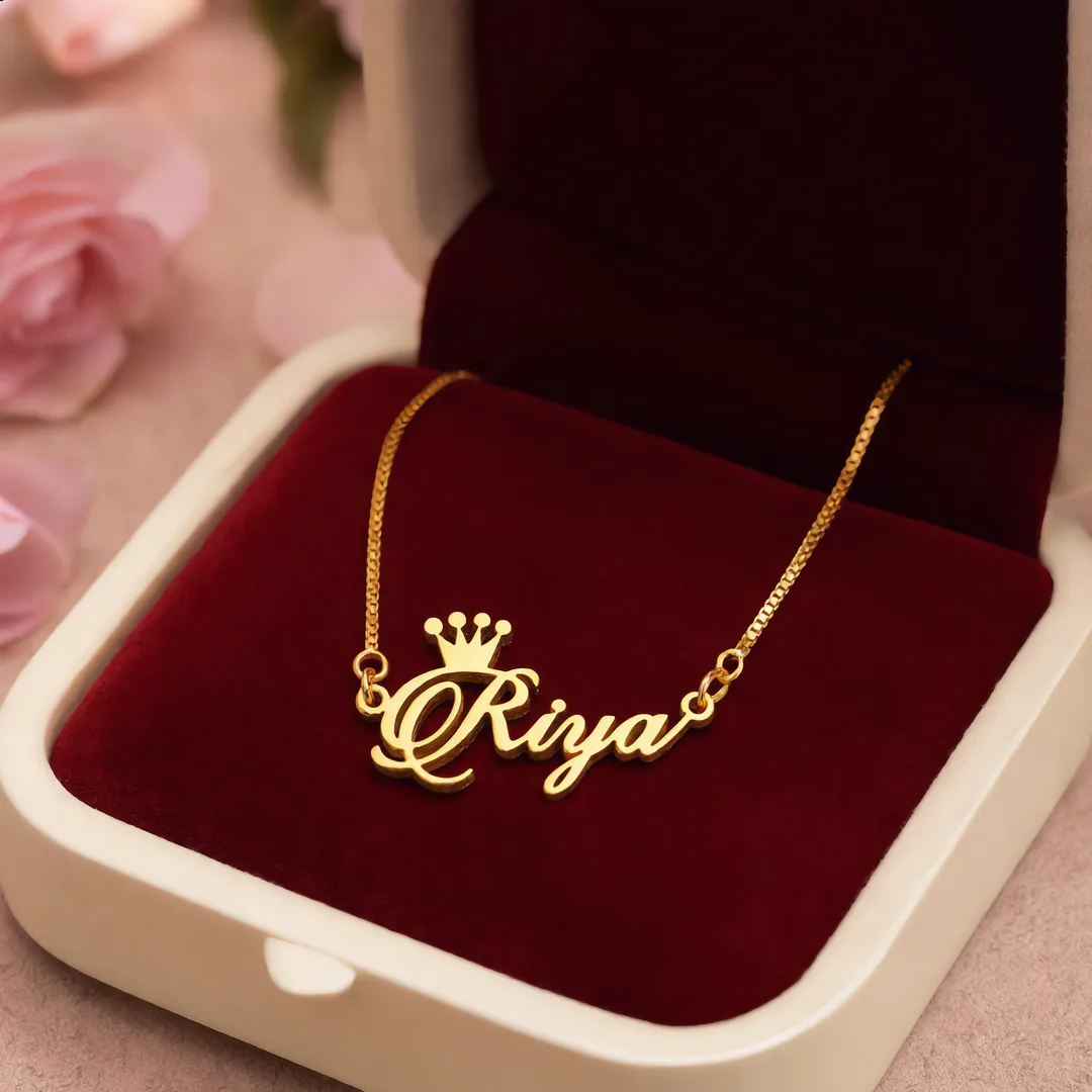 Crown Name Necklace Riya – jewellery gift box