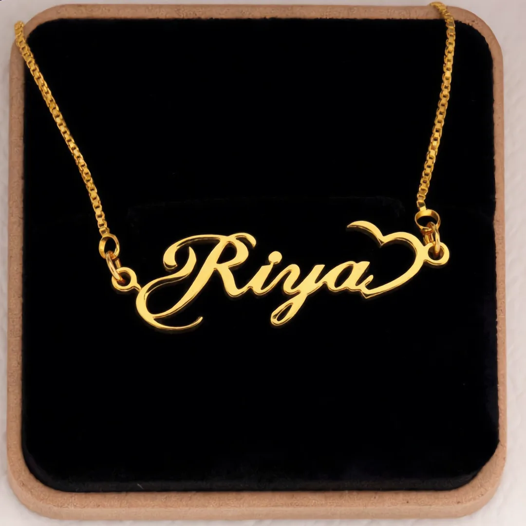 Half Heart Name Necklace – Riya hero product image