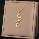 Vertical Four Heart Design Readymade Necklace