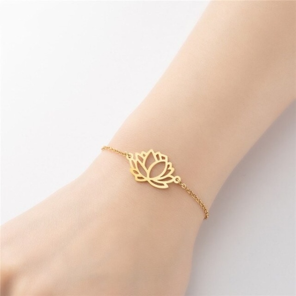 14k Gold Diamond Lotus Bracelet / Dainty Bracelet / Minimalist Diamond  Bracelets for Women / Valentine's Day Gift for Her - Etsy