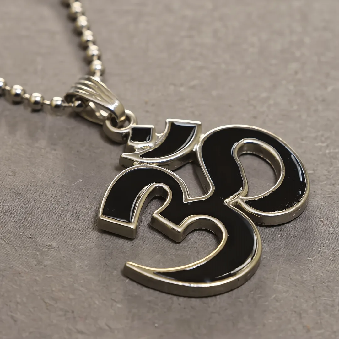Black and Silver Om Pendant macro close-up