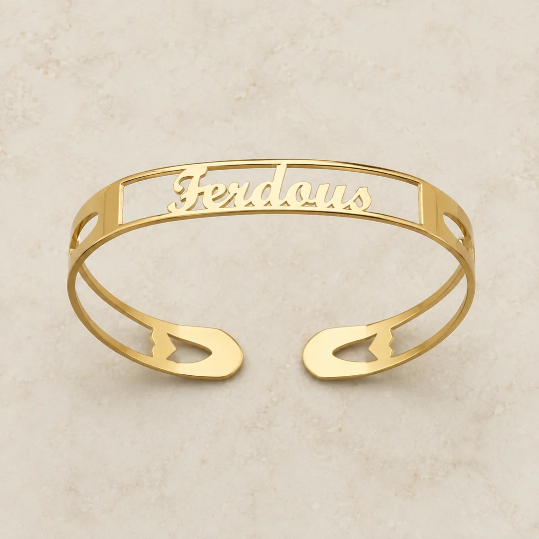 Box Style Name Kada flat lay product view – personalized jewellery