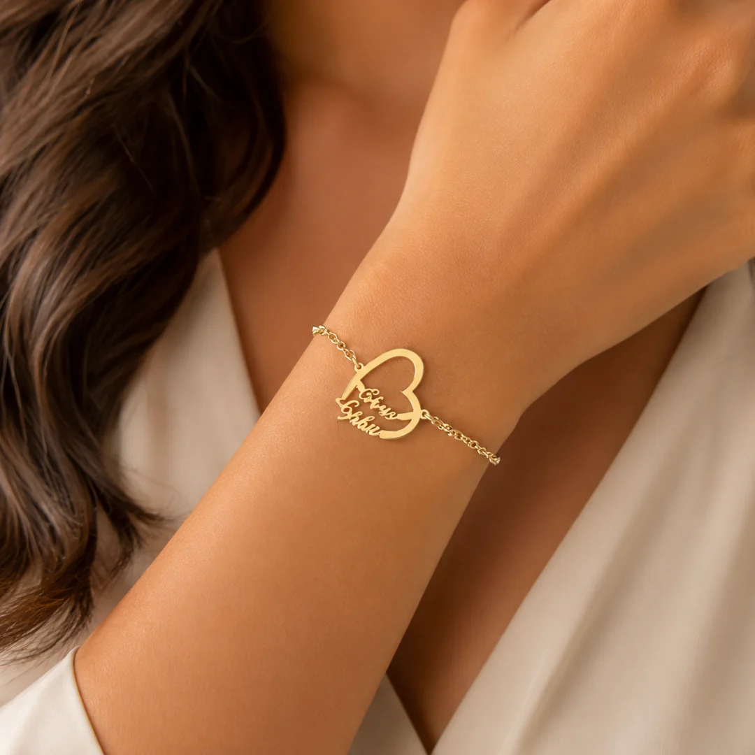 Couple Big Heart Name Bracelet on female wrist – personalized jewellery