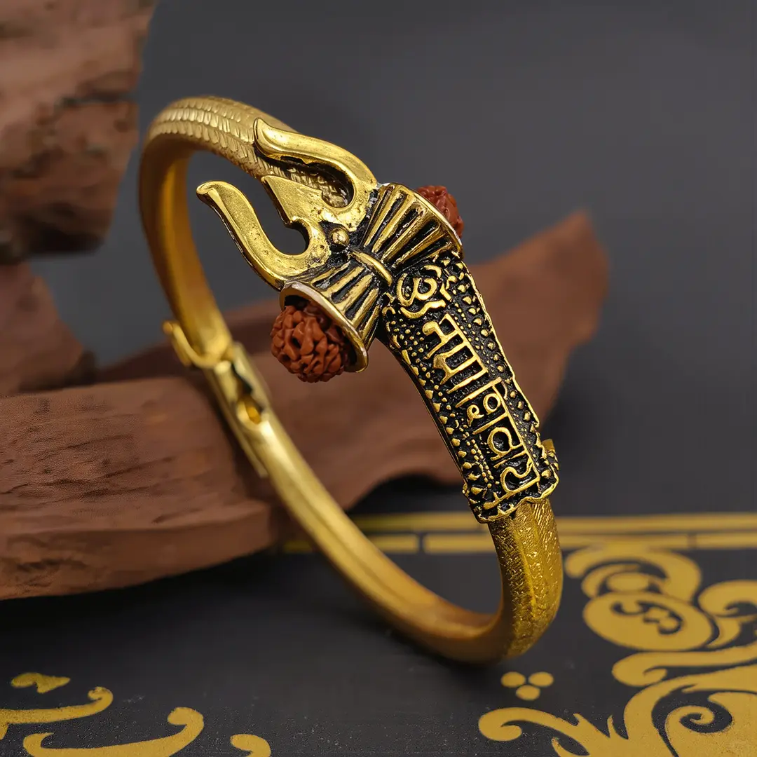 Om Damru Rudraksha Bracelet angled product view