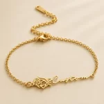 Rose Signature Name Bracelet macro close-up – personalized jewellery