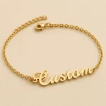 Simple Name Bracelet macro close-up – personalized jewellery