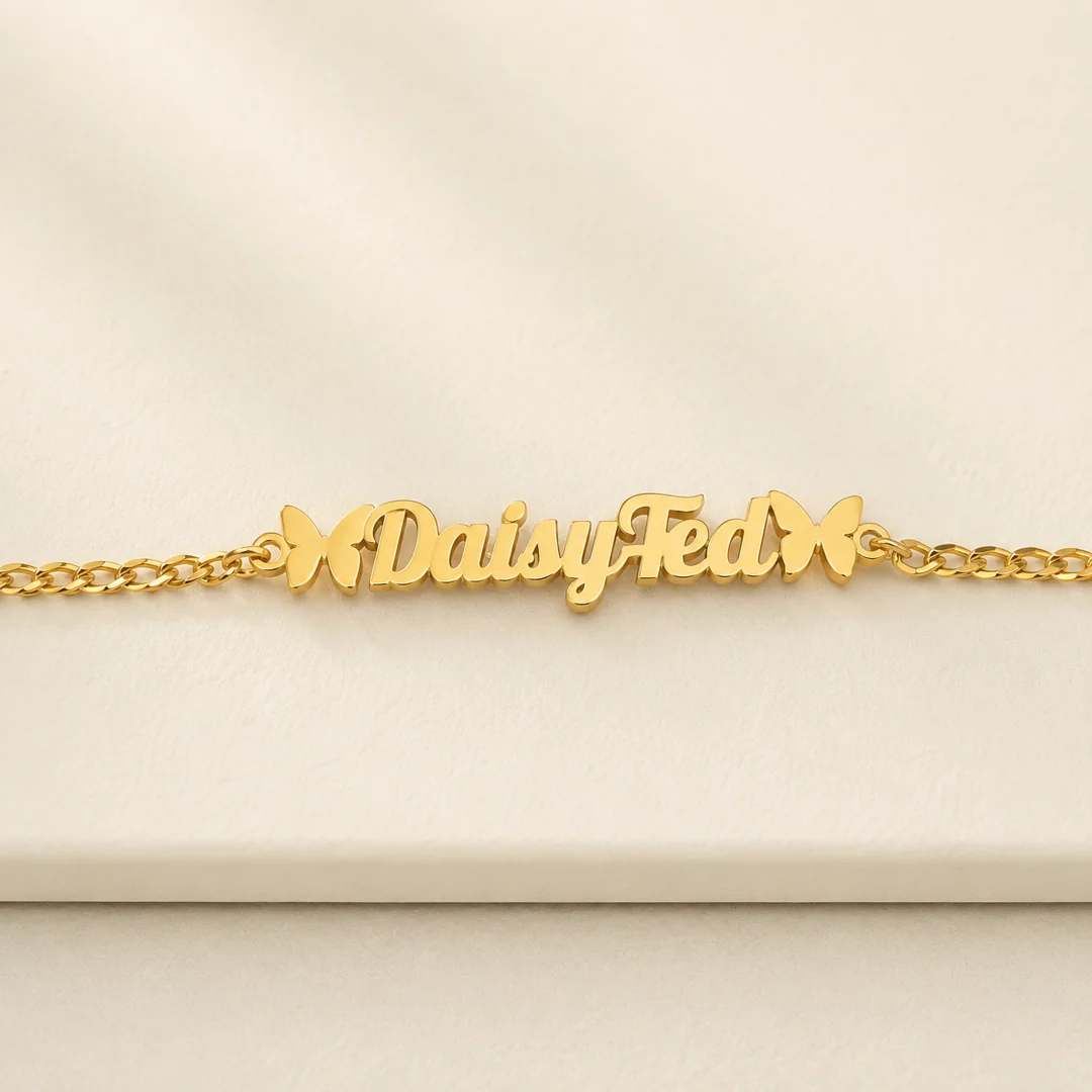 Two Butterfly Name Bracelet macro close-up – personalized jewellery